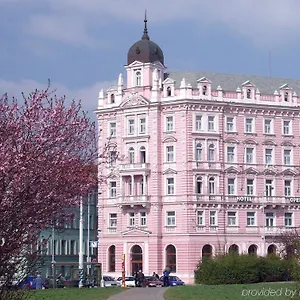 Hotel Opera, Prag