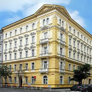 Hotel Assenzio, Prag